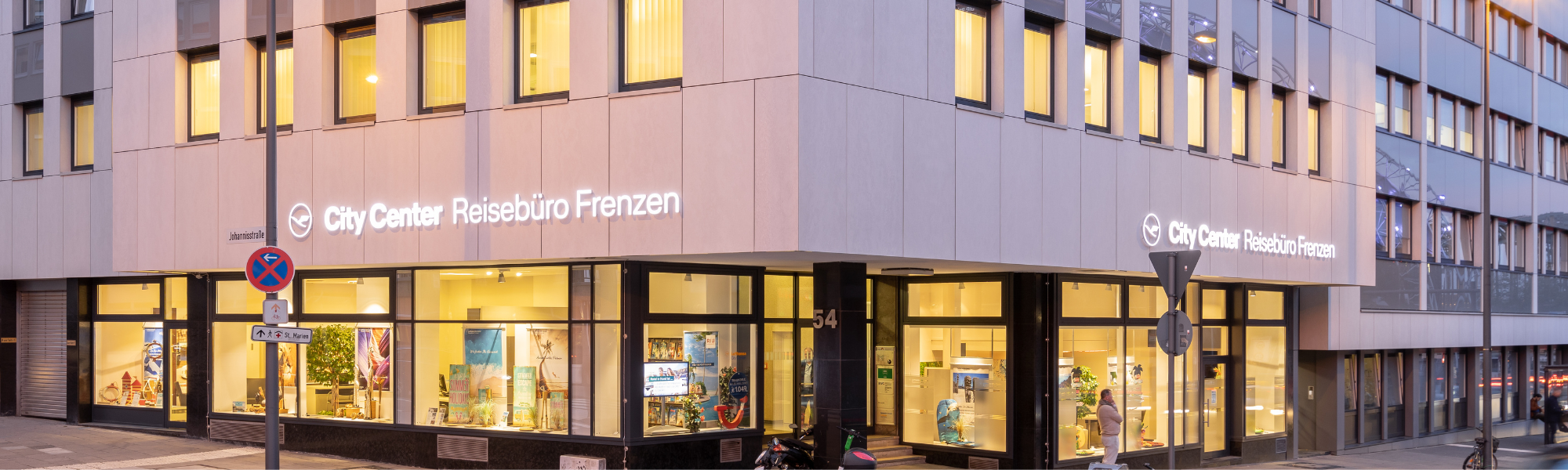 Aussenansicht des Büros von Reisebüro Frenzen